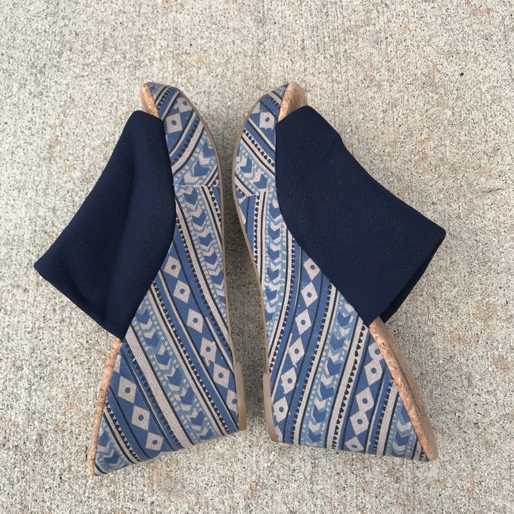 *RARE* Lucky Brand Blue Marilyn Cork Wedge Sandals - Picture 6 of 8